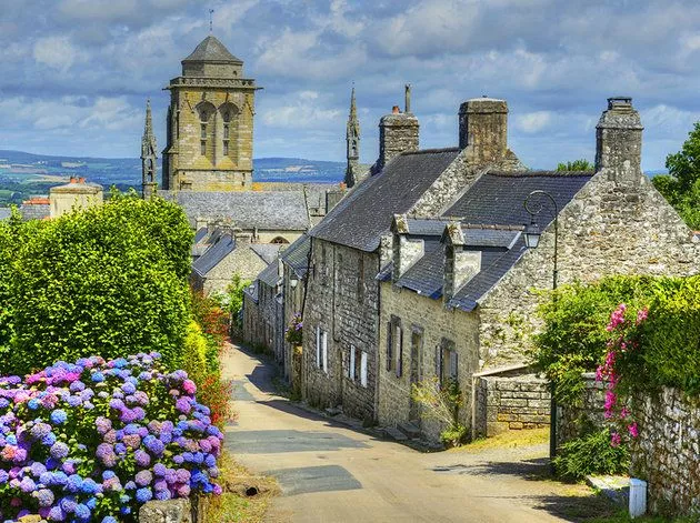 la Renaissance en granite - Locronan